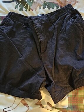 Old Navy Black Flat-Front Men’s Shorts